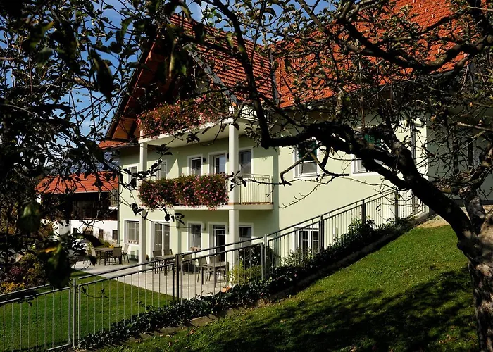 Weingut Zirngast Pensionat